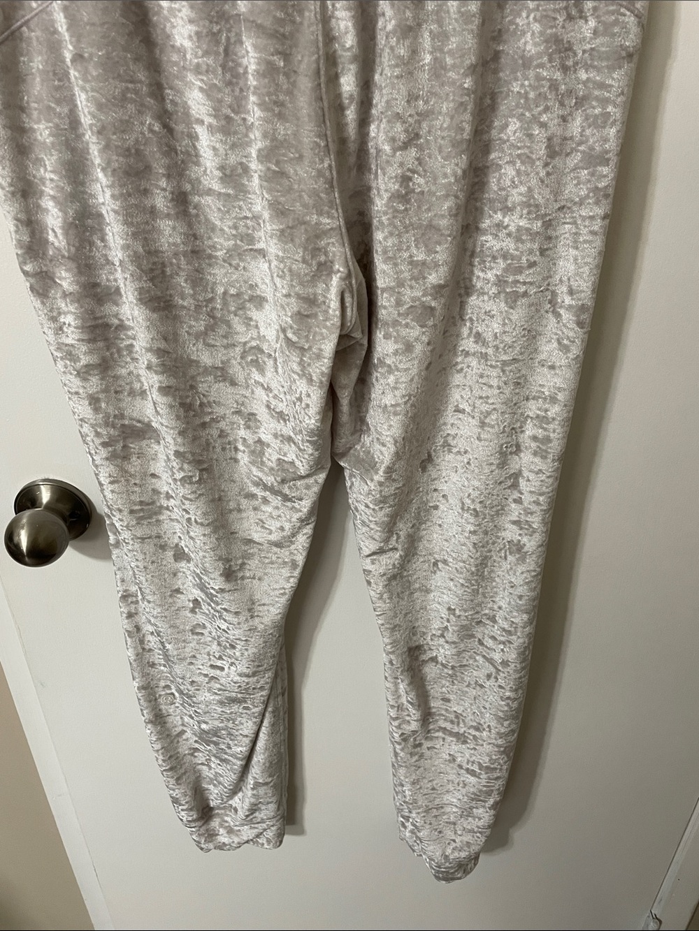 Lululemon Ready To Crush It Joggers in Chrome Colour Size 10 - Picture 8 of 10